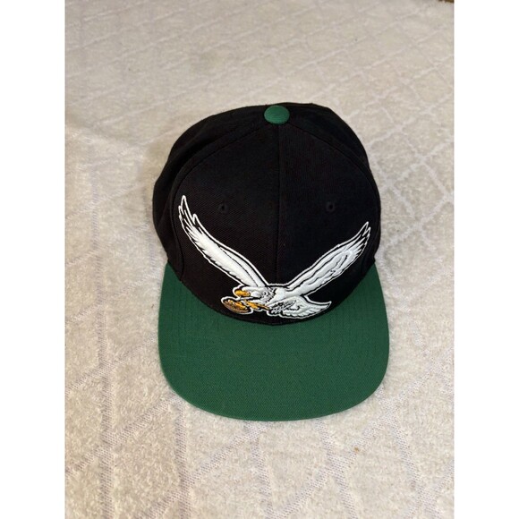Mitchell & Ness Vintage Philadelphia Eagles Logo Embroidered SnapBack Hat - Picture 8 of 14